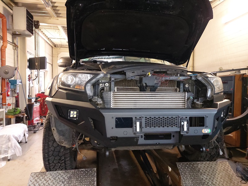 EFS 4×4 Seilwindestoßstange für Nissan Navara ab Bj. 2015 – XEB-NIS-01 – Bild 5