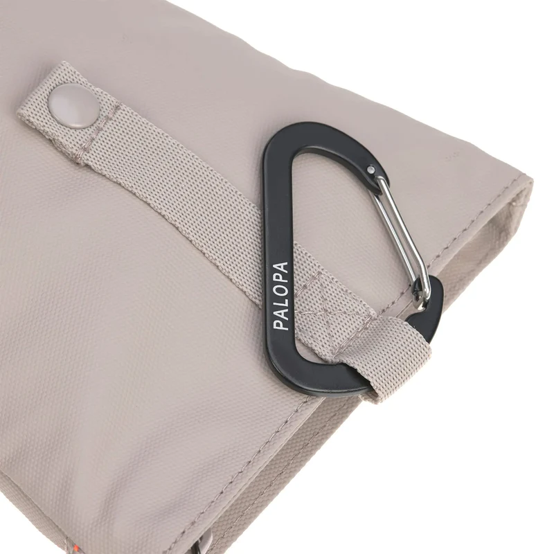 Palopa Leckerlibeutel – Karl, taupe (längenverstellbare Kordel grau/orange/pastell lila) – Bild 9