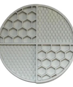 Schleckmatte mit vielen, kleinen Saugnäpfen in Lebensmittelqualität (gefrierschrank-/spülmaschinengeeignet), cream