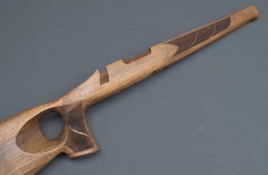 Remington 700, Jagd-Lochschaft, Nußbaum , bayr. Backe, Neuware – Bild 4