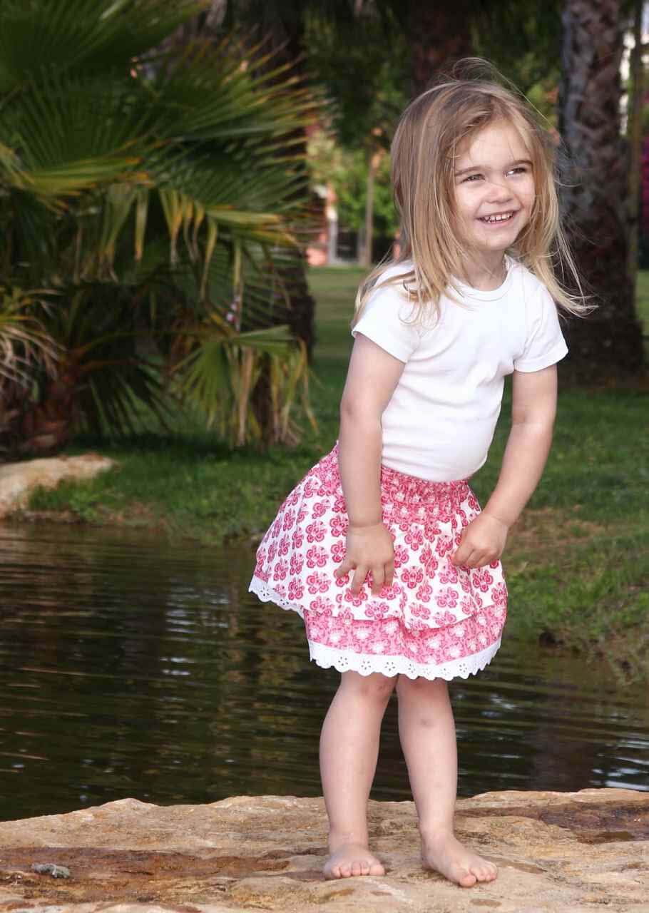 Baumwollspitze mit Blumen, Beere – 3 Meter – Bild 5