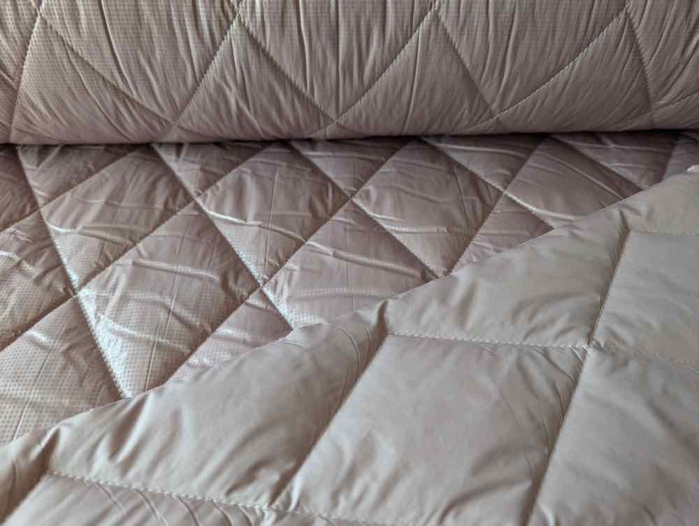 Stepper – Steppstoff quadratisch, helles Rosa mit Struktur – Bild 3