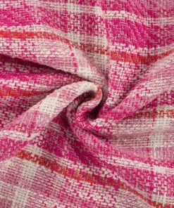 Trendiger Boucle – Karo Pink