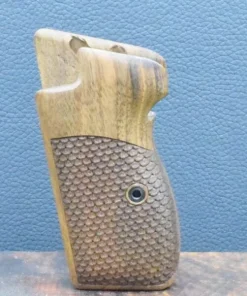 SIG, P 210, Ausführung 56, grobe Fischhaut, Nußbaum