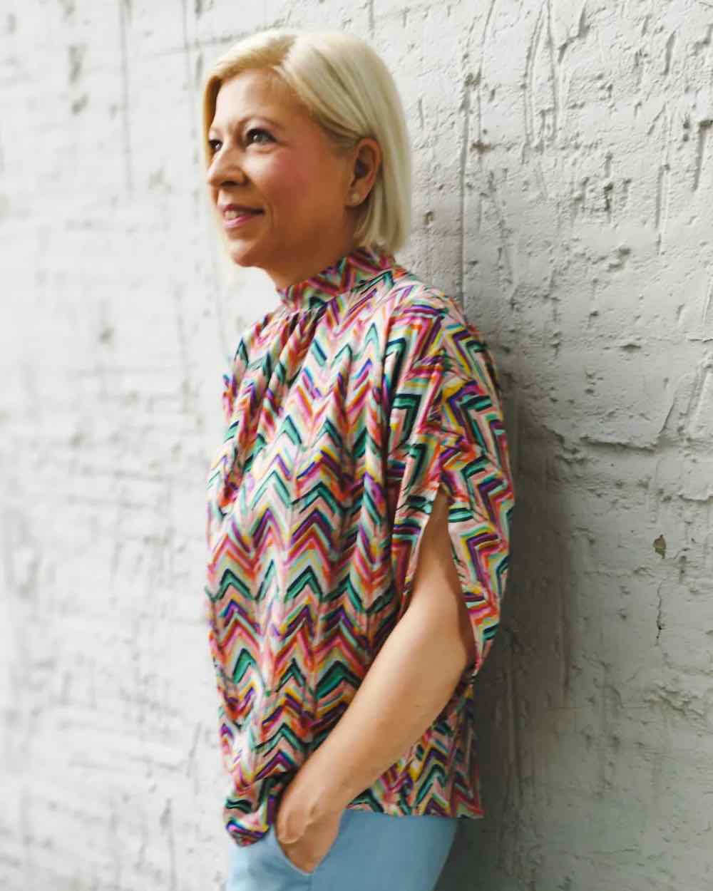 Viskose Stoff – Zick Zack Musterung Ecru Schwarz – Bild 4