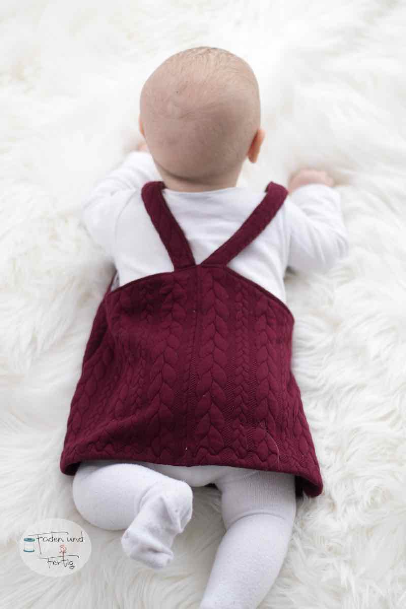 Dehnbarer Strickstoff mit Zopfmuster, Braun – Bild 8