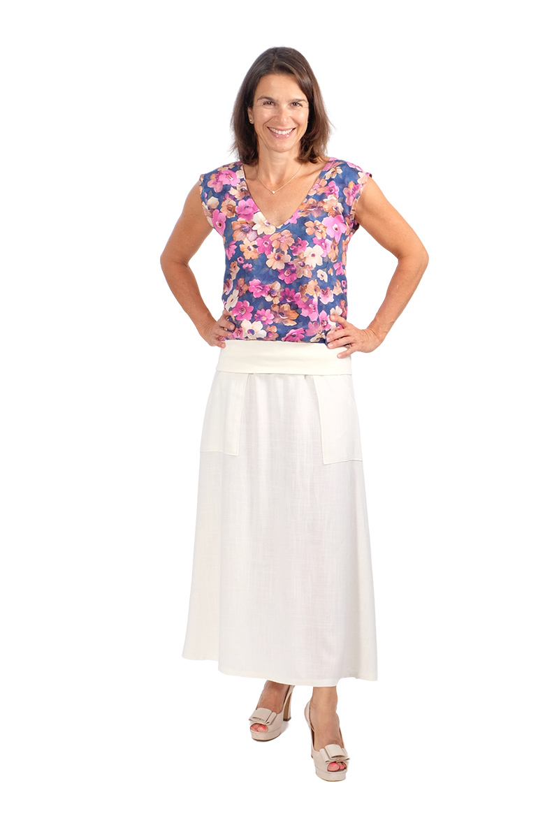 Viskose Leinen, Blumen Rot auf Flieder – Bild 7