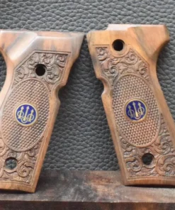 Beretta Mod.92FS, Modell Ziserlierung mit Logo, Walnuss, Befestigung seitlich, Neuware zum Sonderpreis!