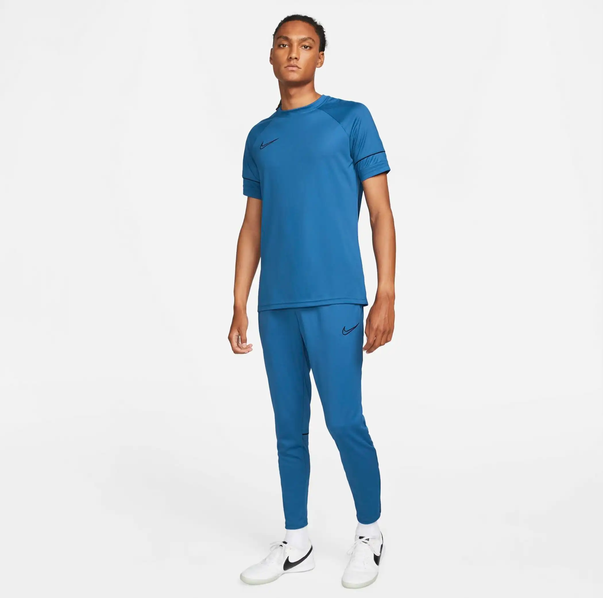 NIKE DRI-FIT ACADEMY MEN'S SOC DK MARINA BLUE/BLACK/BLACK – Bild 7