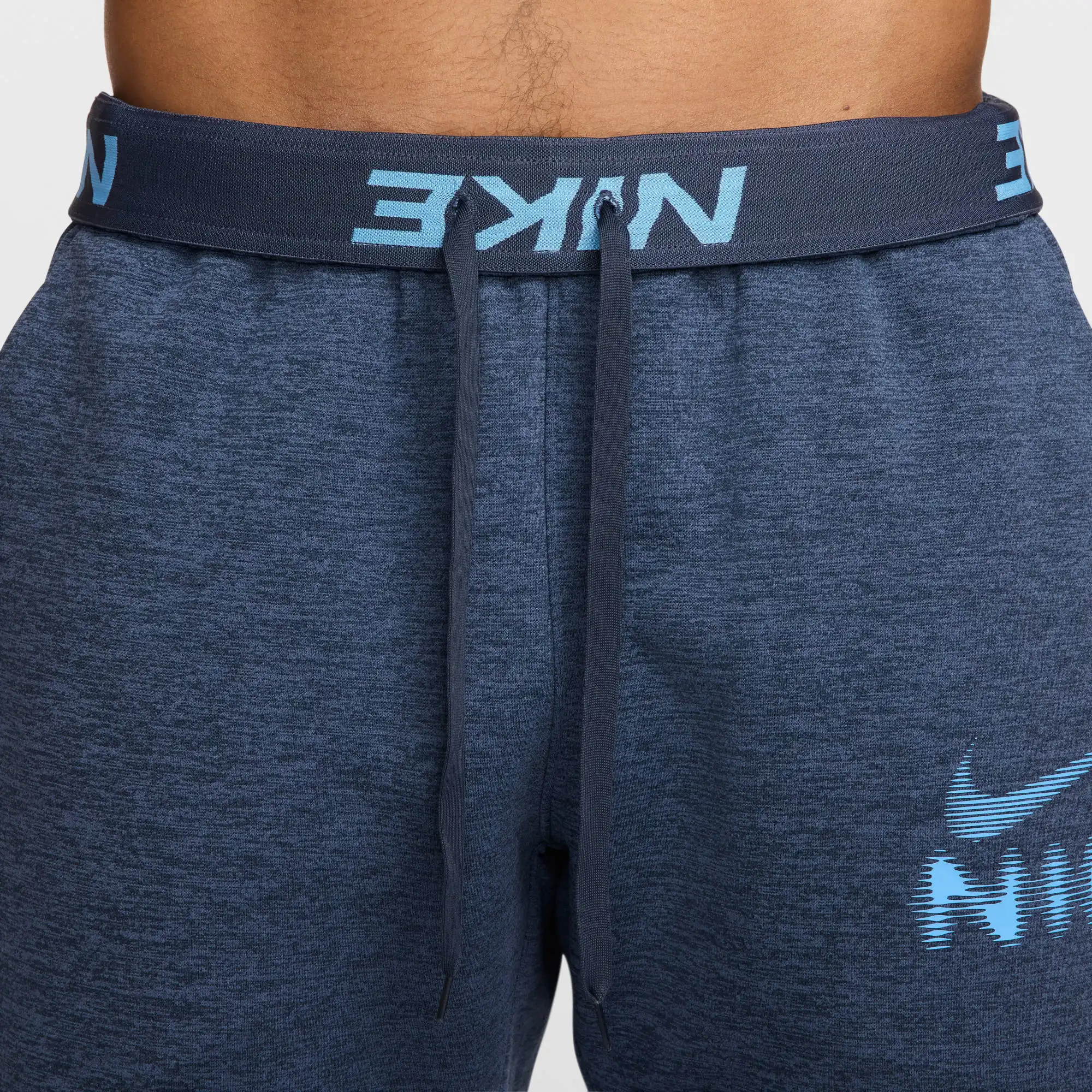 Nike Men“s Therma-FIT Fitness – Bild 4