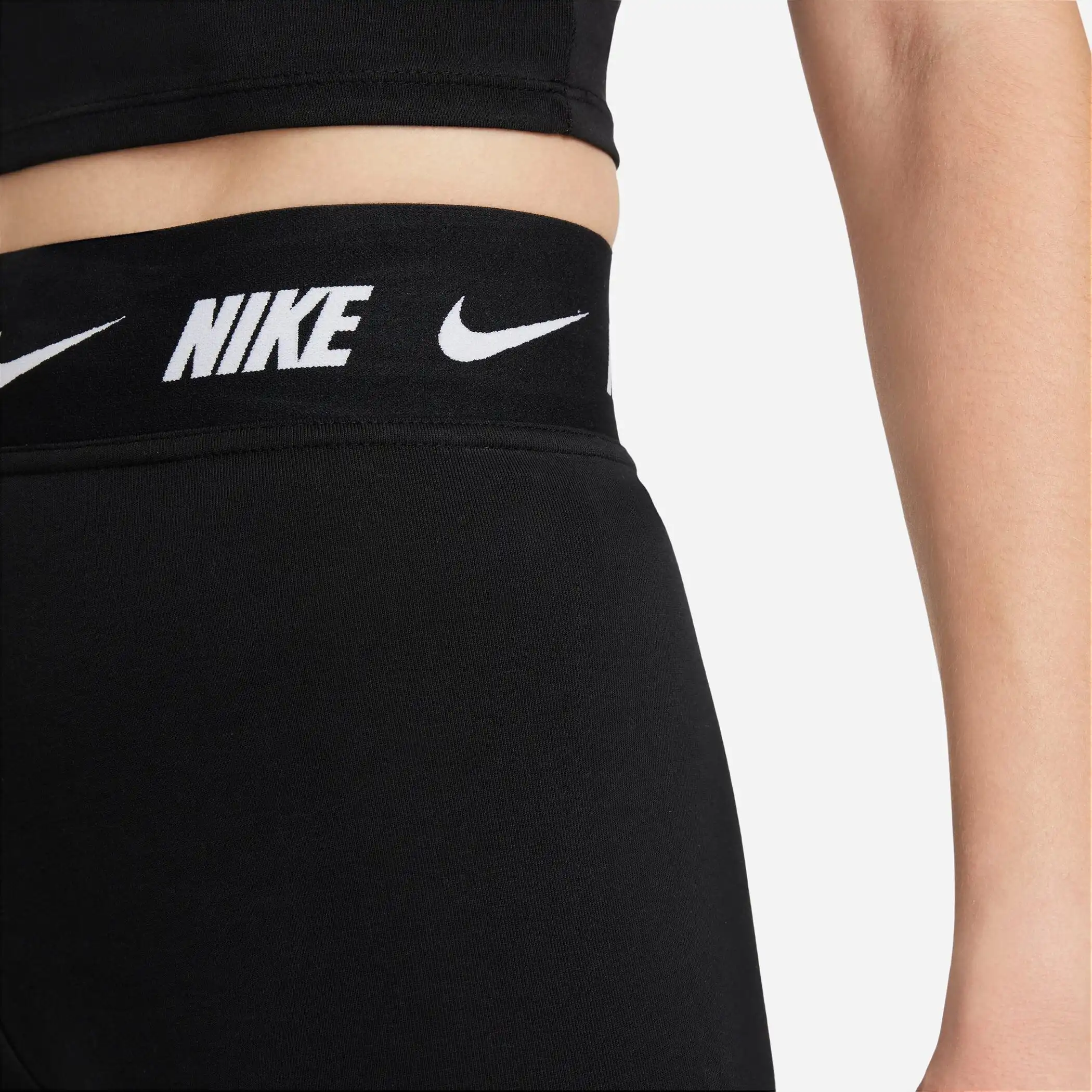NIKE SPORTSWEAR CLUB WOMEN'S H BLACK – Bild 4