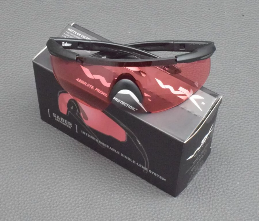 Wiley X Schutz-Sicherheitsbrille, Saber Advanced Zinnoberrot, Neuware zum Sonderpreis!